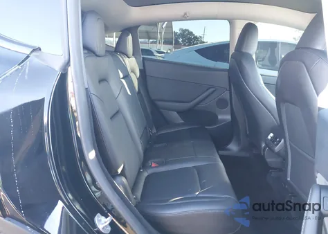 2023 Tesla Model Y из США, поврежденный, VIN 7SAYGDEF3PF759288